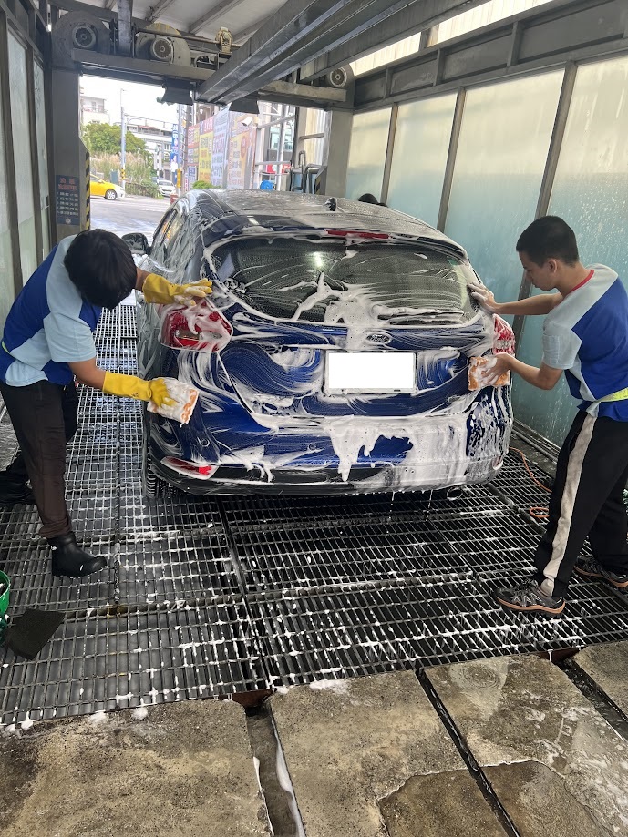 看見多元的可能性(標題圖檔)