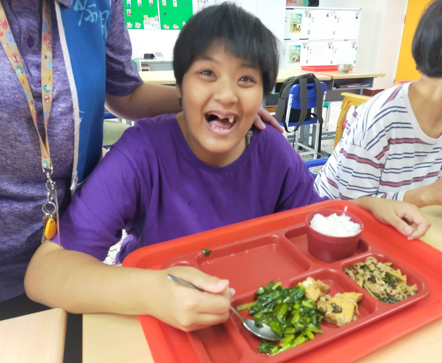 5/22 感謝「公益信託神基科技社會慈善基金」補助伙食費(標題圖檔)